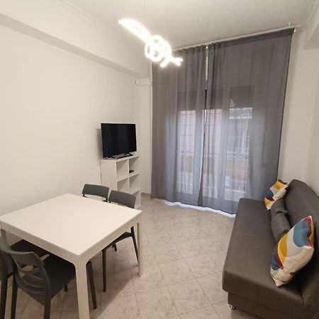 Tia Tourist Apartment Рим Экстерьер фото