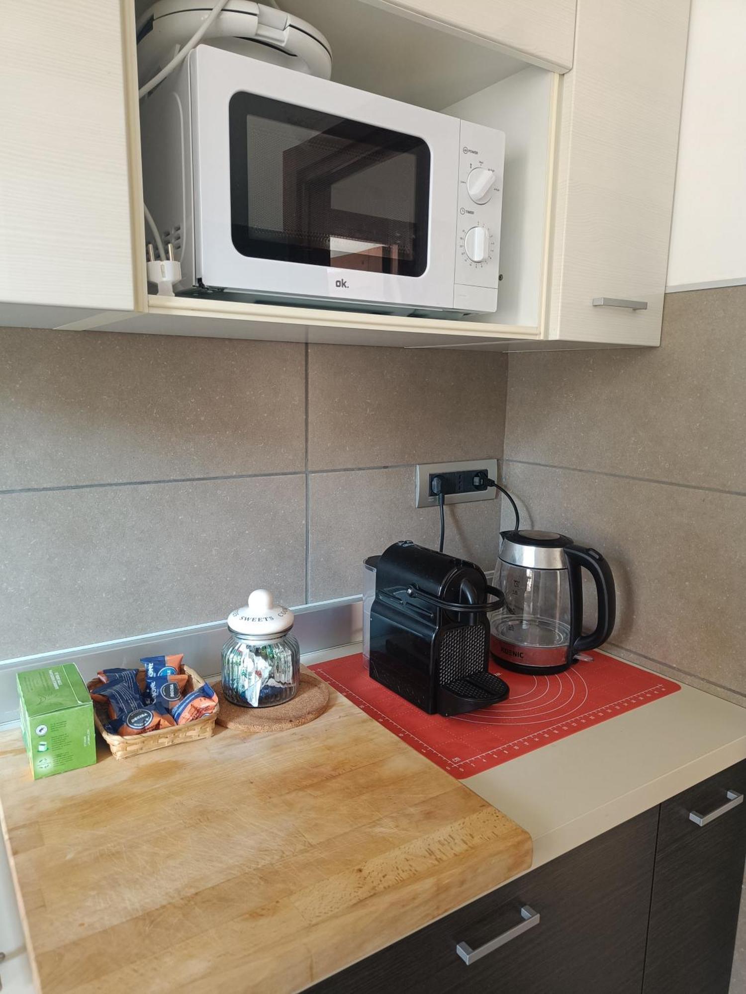 Tia Tourist Apartment Рим Экстерьер фото