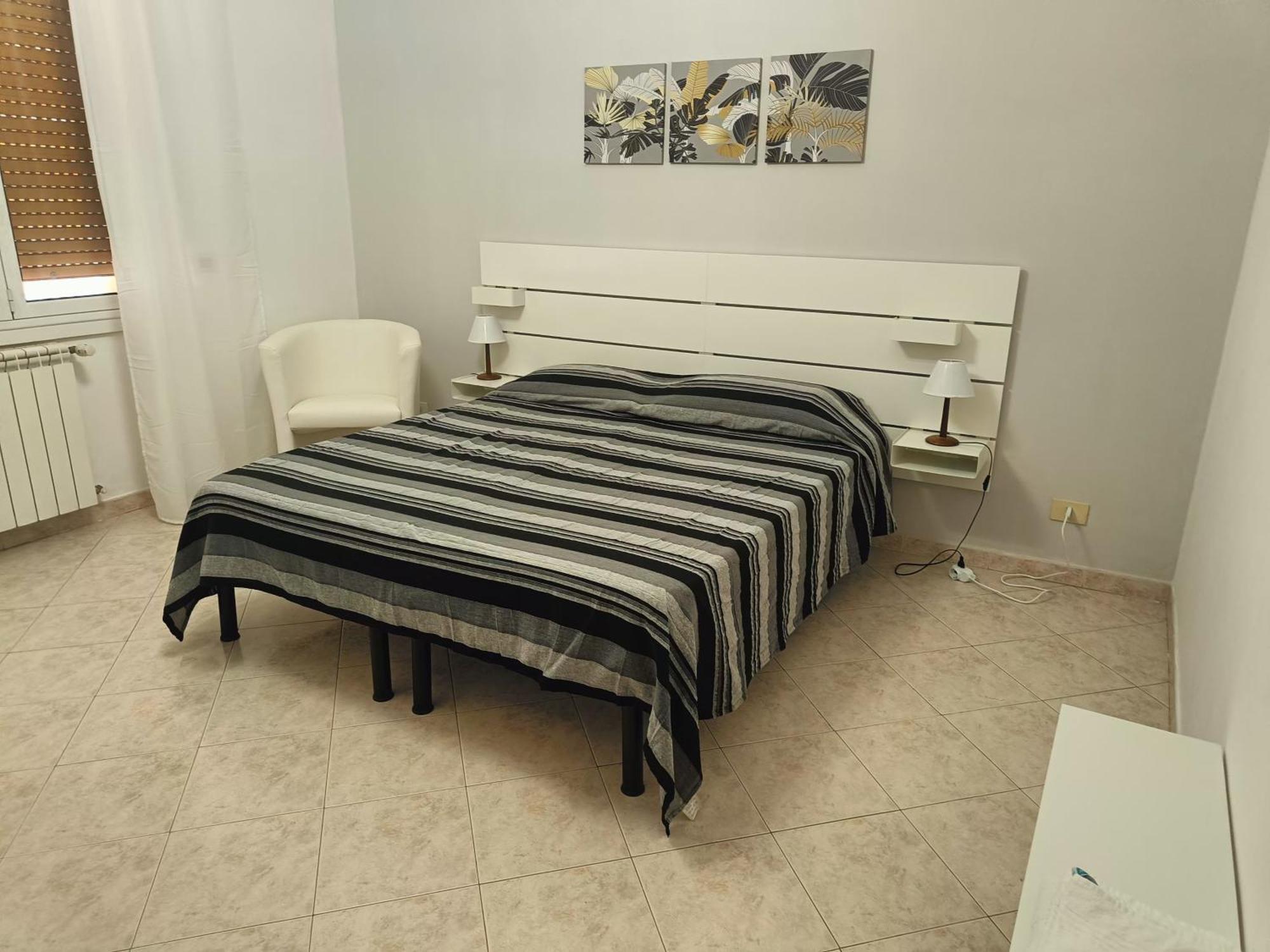 Tia Tourist Apartment Рим Экстерьер фото