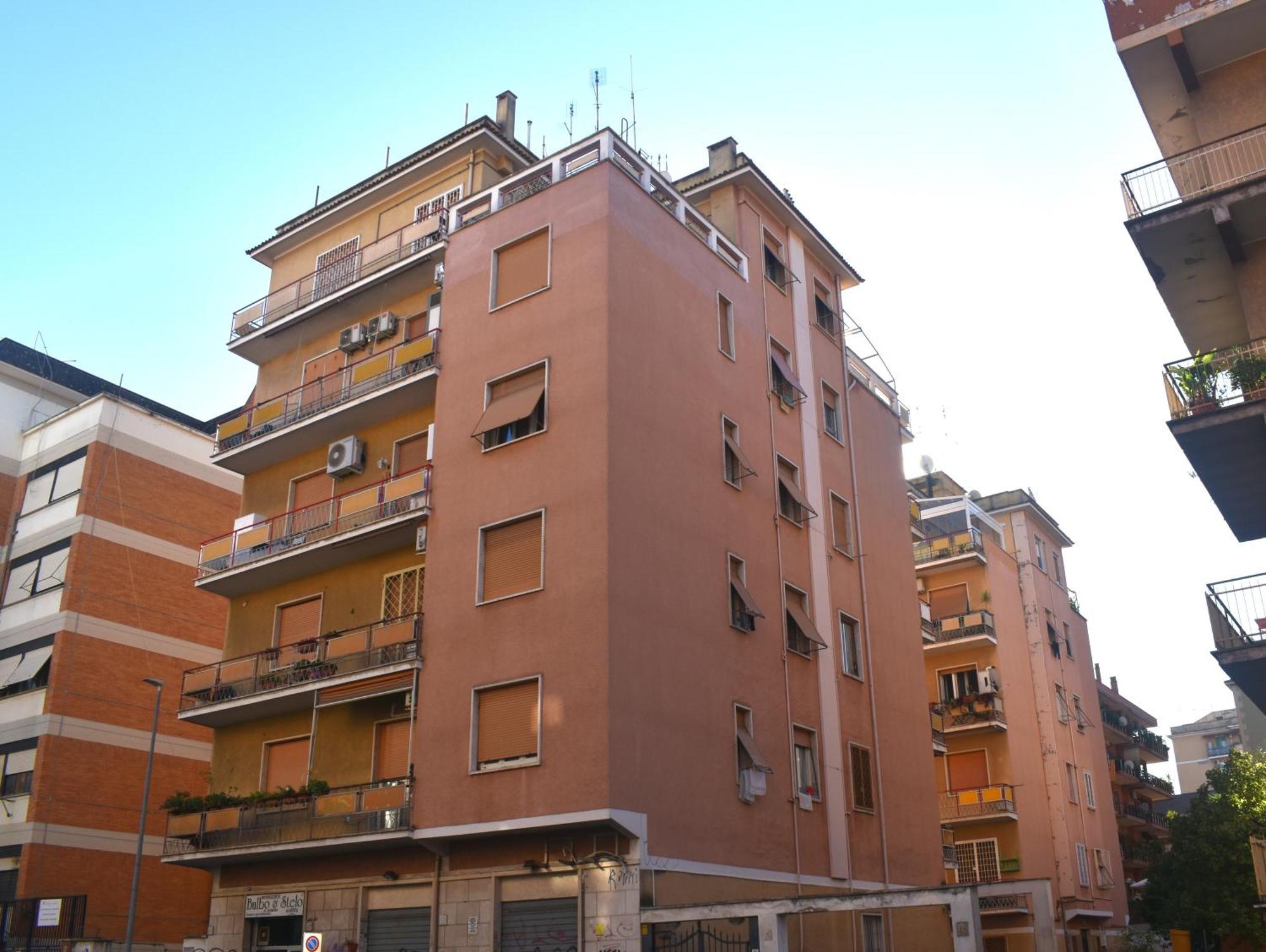 Tia Tourist Apartment Рим Экстерьер фото