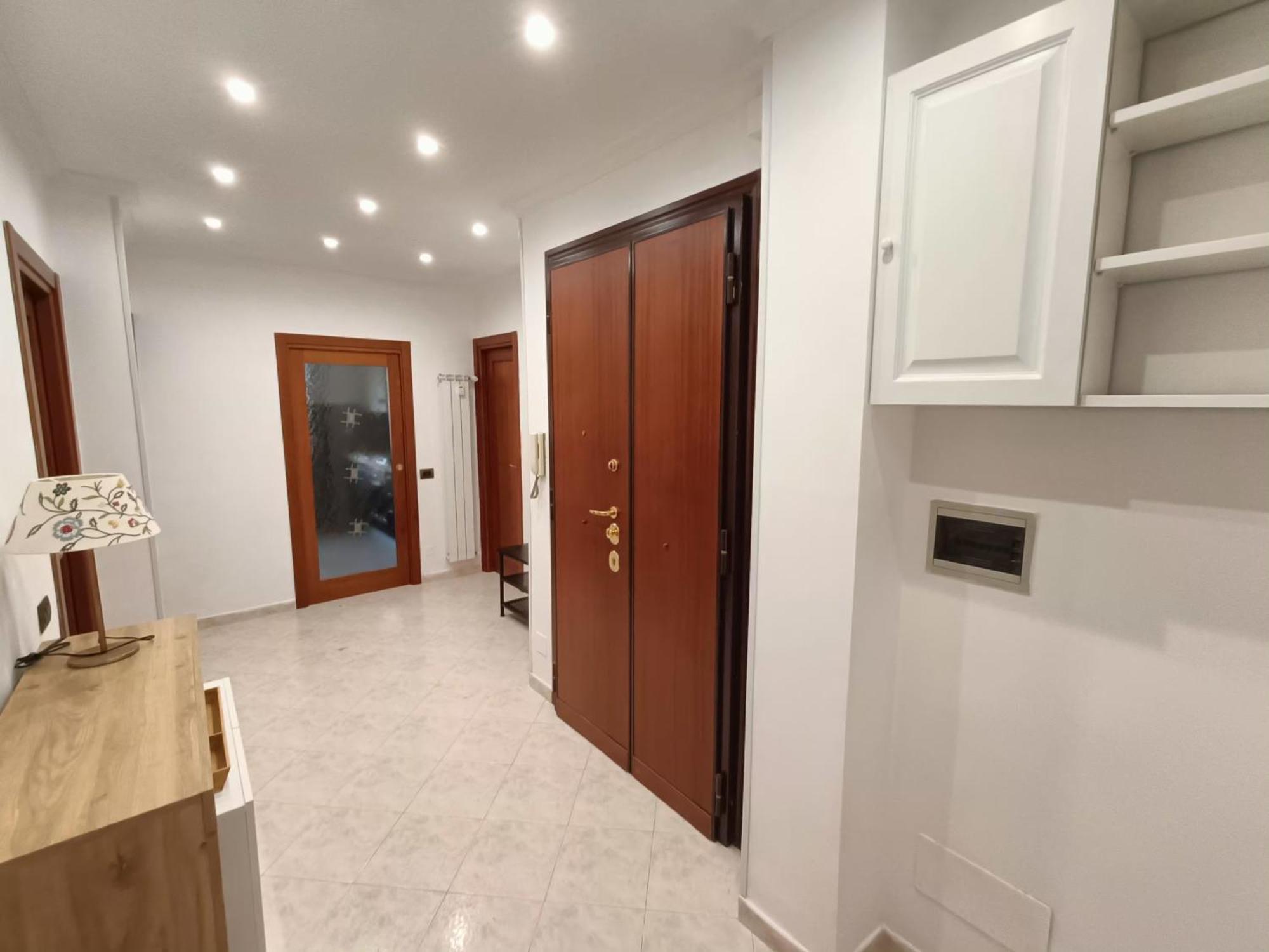 Tia Tourist Apartment Рим Экстерьер фото